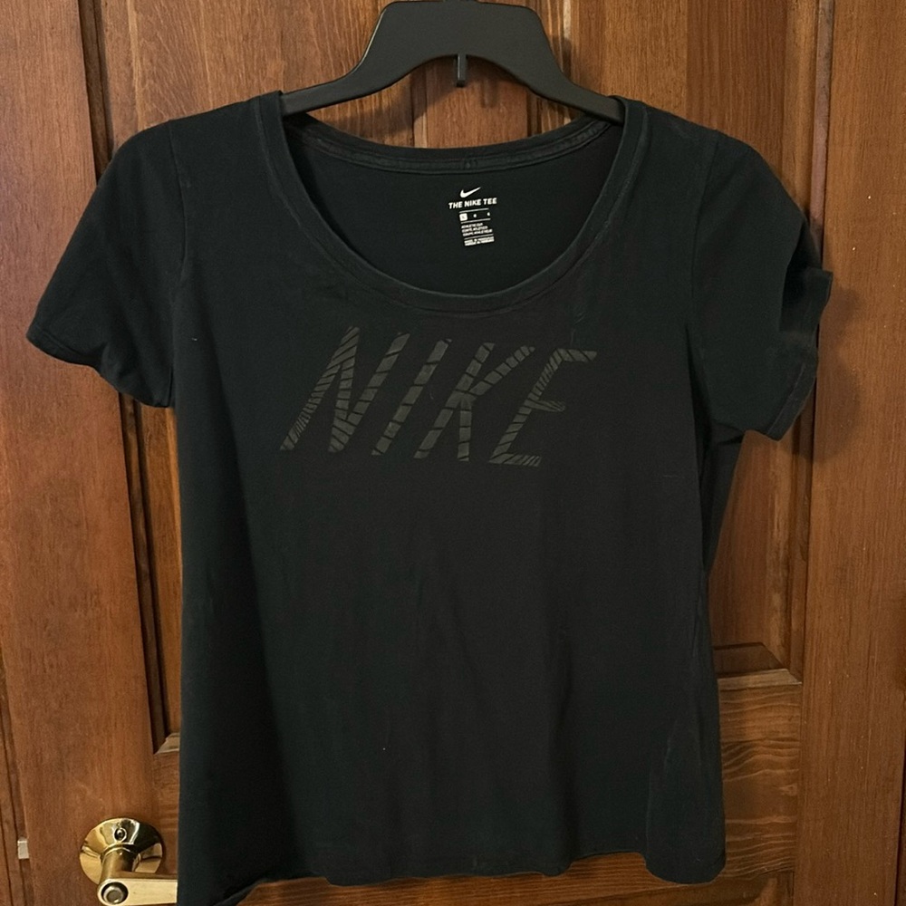 Nike black t shirt